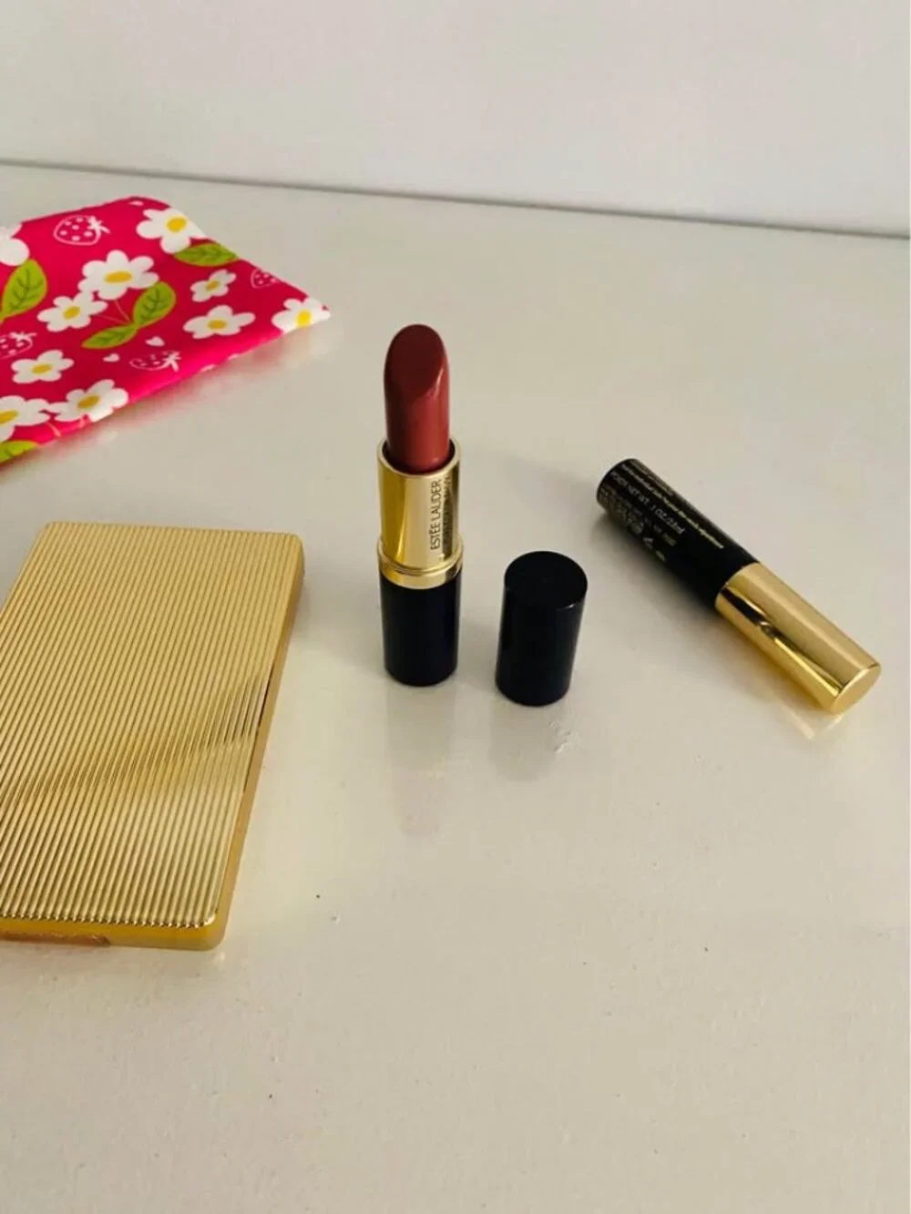 Estee Lauder Lot - Intense Nude Lipstick, Color Pallet, Mascara & Bag